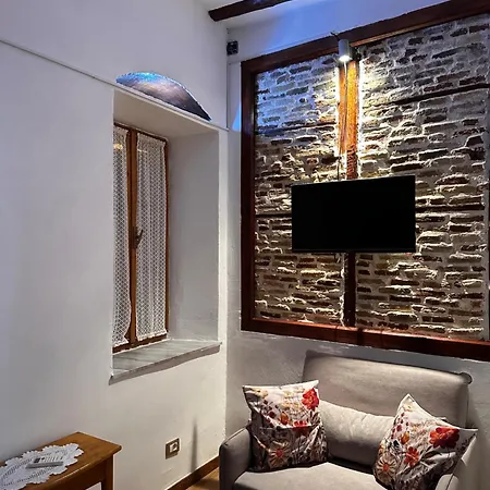 Antique House Muradie *