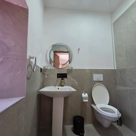 Antique House Muradie * Vlorë