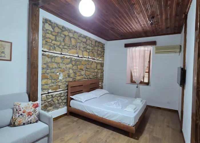 Pensjonat Antique House Muradie Wlora