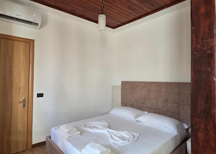 Antique House Muradie * Vlorë